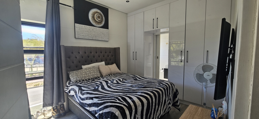 2 Bedroom Property for Sale in Table View Western Cape